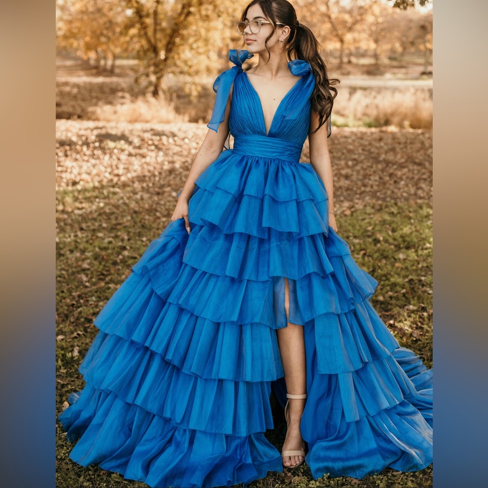 Sherri hill prom dress